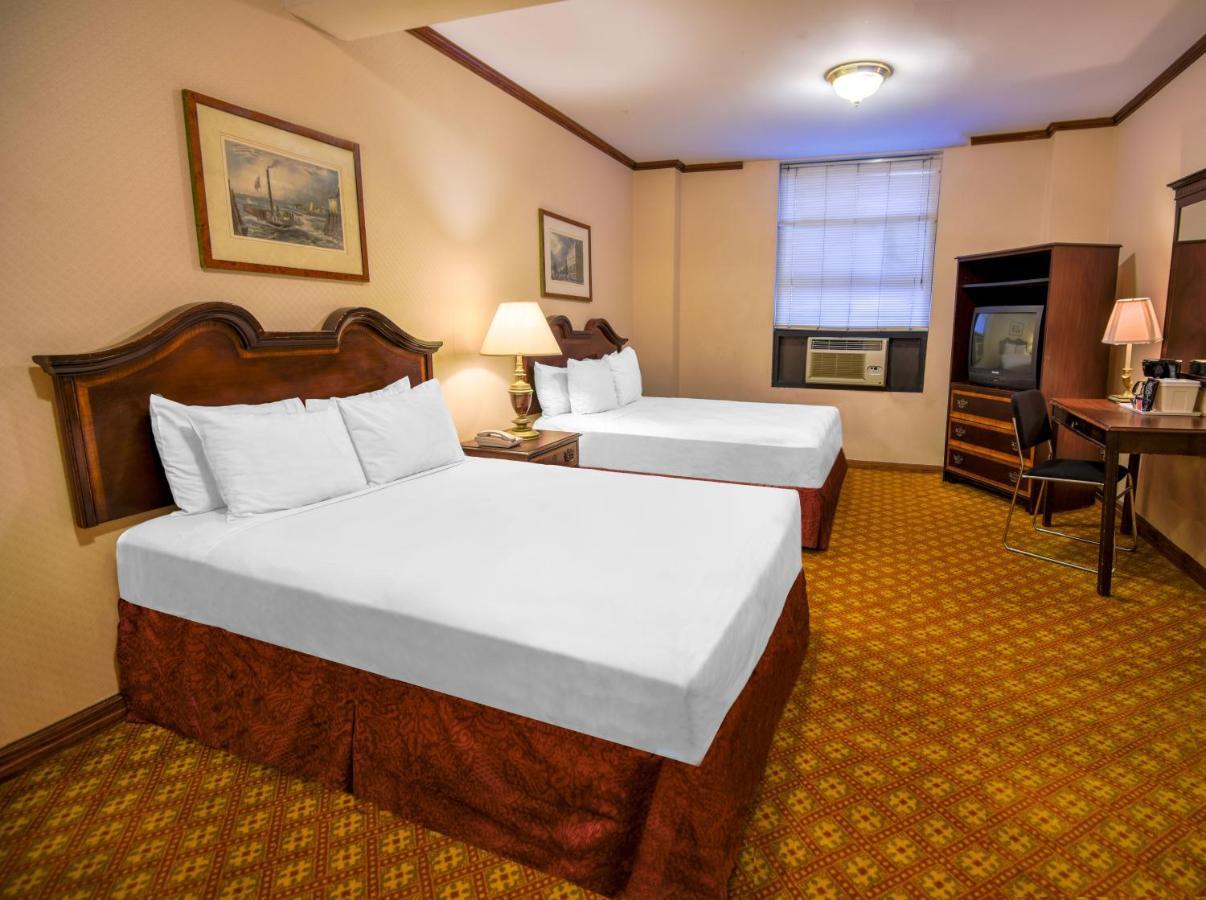 Night Hotel Broadway Ню Йорк Екстериор снимка