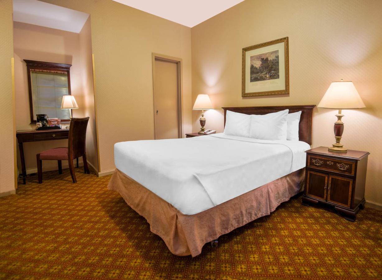 Night Hotel Broadway Ню Йорк Екстериор снимка