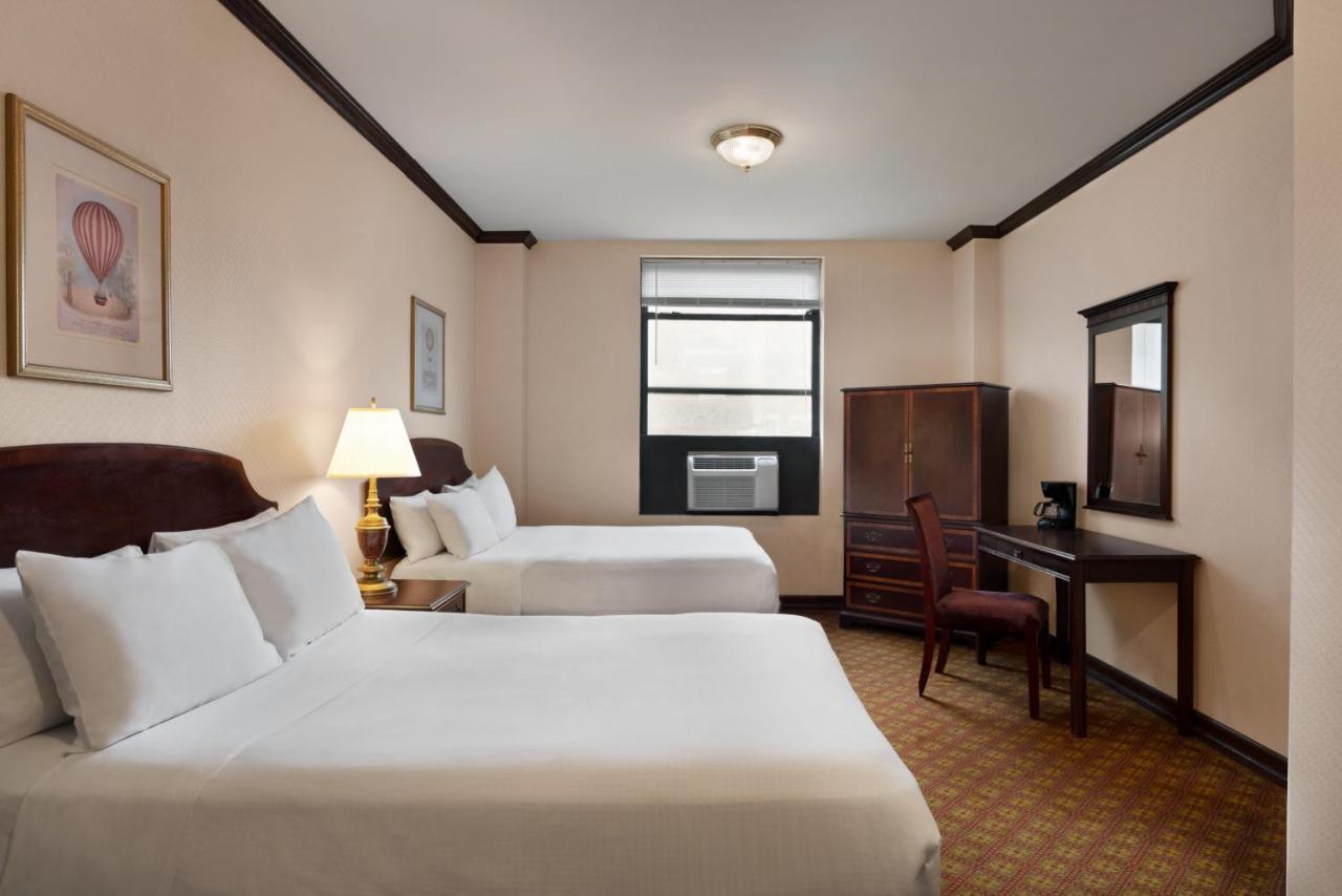 Night Hotel Broadway Ню Йорк Екстериор снимка