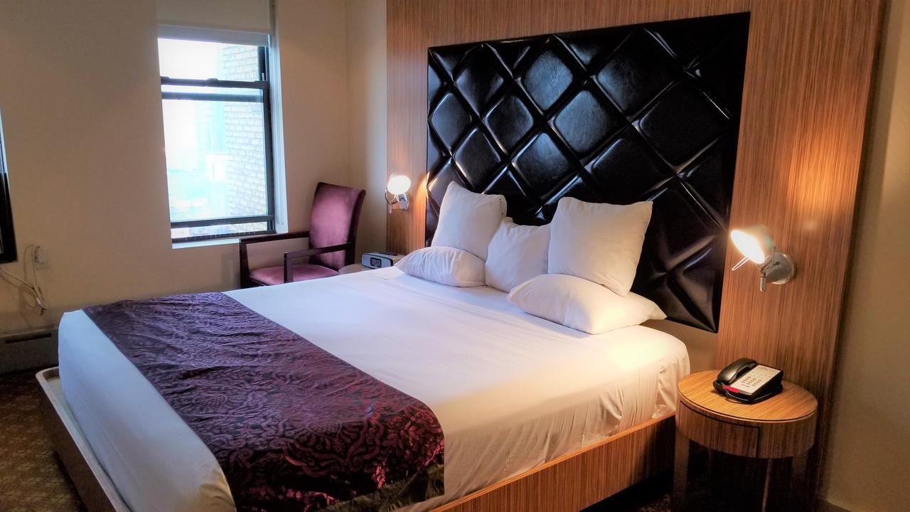 Night Hotel Broadway Ню Йорк Екстериор снимка